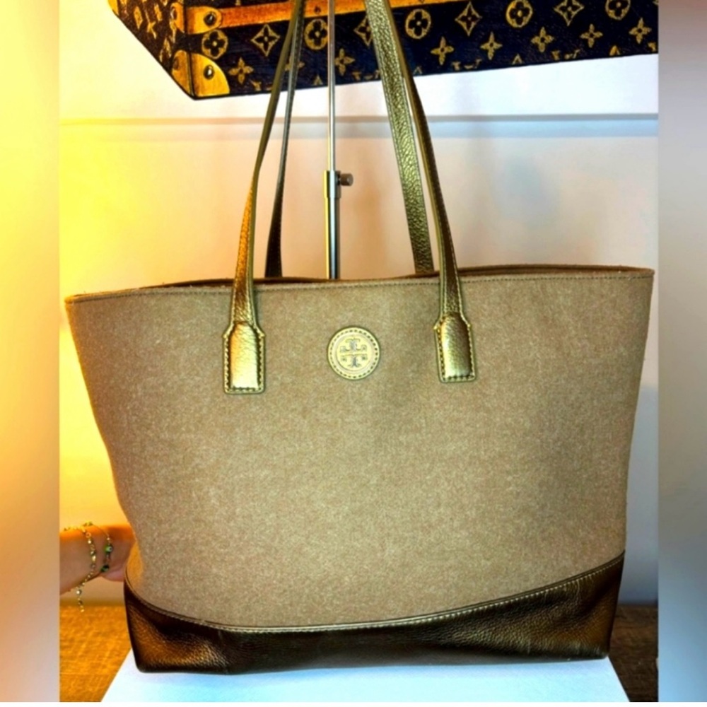 EUC Tory Burch York Wool Tote Tan w/ Bronze Leather Carryall